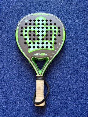 TESTRACKET BLACK CROWN PITON AIR 12K